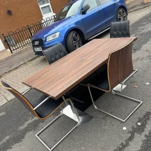 Walnut and black high gloss table and 4 chairs - Image 3