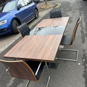Walnut and black high gloss table and 4 chairs - Image 4