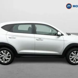 2020 Hyundai TUCSON 1.6 GDi SE Nav 5dr 2WD SUV Petrol Manual - Image 8