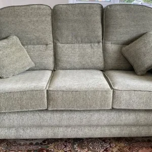 Stratford Sofa three seater and two chairs Suite - Image 3