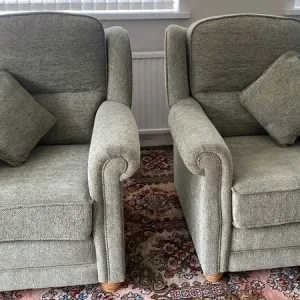 Stratford Sofa three seater and two chairs Suite - Image 8