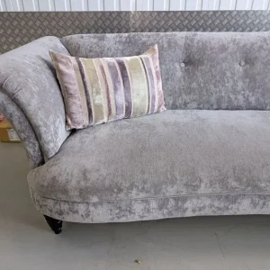 DFS Concerto 4 Seater Sofa in Lilac Silver - Crushed Velvet - Good Condition - Delivery Available - Image 3
