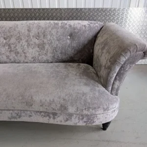 DFS Concerto 4 Seater Sofa in Lilac Silver - Crushed Velvet - Good Condition - Delivery Available - Image 5