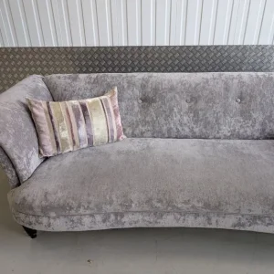 DFS Concerto 4 Seater Sofa in Lilac Silver - Crushed Velvet - Good Condition - Delivery Available - Image 8