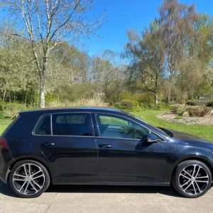 Volkswagen GOLF Automatic Full Service History 12 Months MOT & £35 Road TAX & BHP 150 & 2 Keys - Image 2