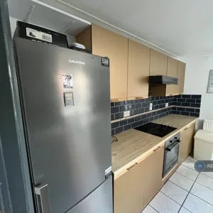 4 bedroom house in Ryde Street, Hull, HU5 (4 bed) (#2583949) - Image 4