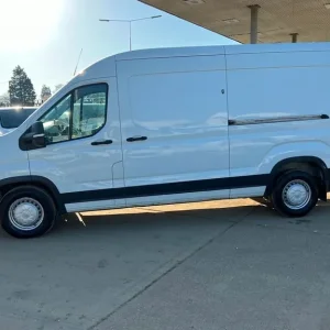 2022 Maxus Deliver 9 2.0 D20 Panel Van 5dr Diesel Manual FWD L3 H2 Euro 6 (s/s) (163 ps) Panel Va... - Image 4