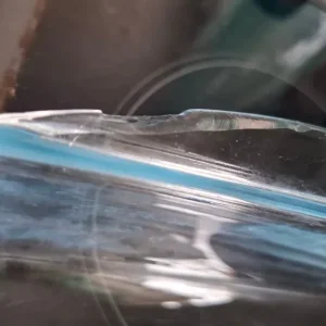 Large pyrex dish with handles and lid - Image 3