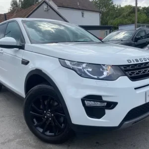 2019 Land Rover Discovery Sport 2.0 TD4 SE Tech SUV 5dr Diesel Auto 4WD Euro 6 (s/s) (180 ps) EST... - Image 2