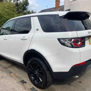 2019 Land Rover Discovery Sport 2.0 TD4 SE Tech SUV 5dr Diesel Auto 4WD Euro 6 (s/s) (180 ps) EST... - Image 5