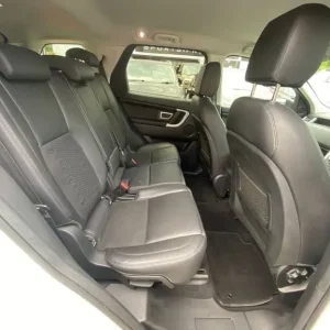 2019 Land Rover Discovery Sport 2.0 TD4 SE Tech SUV 5dr Diesel Auto 4WD Euro 6 (s/s) (180 ps) EST... - Image 7