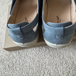 Cushion walk shoe - Image 3