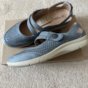 Cushion walk shoe - Image 5