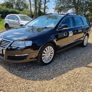 2009 Volkswagen Passat 2.0 TDI BlueMotion Tech Highline Euro 5 (s/s) 5dr ESTATE Diesel Manual - Image 2