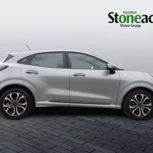 2021 Ford Puma Puma ST-Line 5 Door 1.0L EcoBoost Hybrid (mHEV) 125PS FWD 6 Speed Manual HATCHBACK... - Image 2