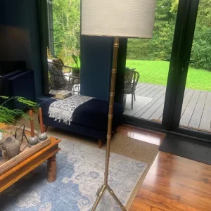 Standard lamp