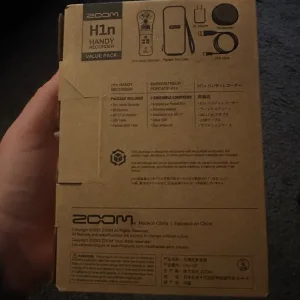 Zoom H1n Handy Recorder (2023 H1n-VP) – Boxed New (unused). - Image 3