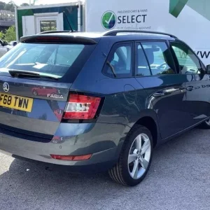 2018 Skoda Fabia 1.0 TSI SE L 5dr Manual Estate Petrol Manual - Image 3