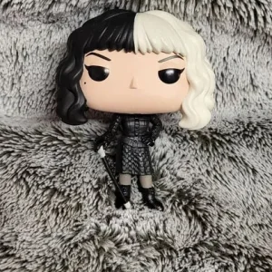 Disney Cruella De Vil Pop Vinyl Figure