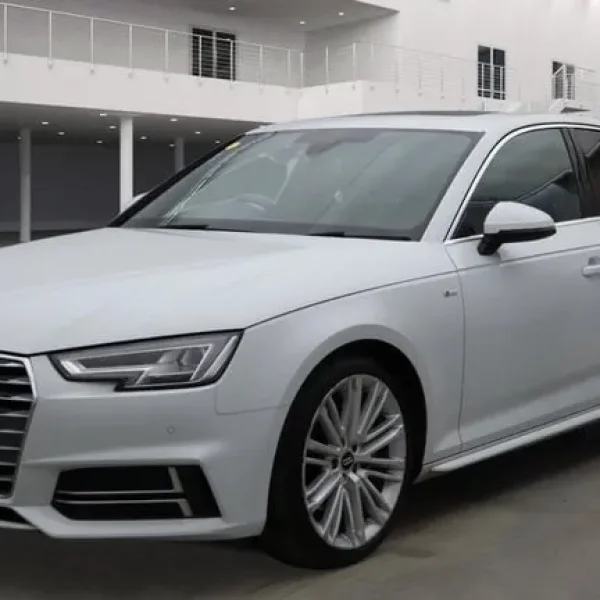 2017 Audi A4 2.0 TDI S line S Tronic quattro Euro 6 (s/s) 4dr SALOON Diesel Automatic
