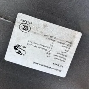 Free to avoid going to the tip W906 oem sprinter floor MWB - Image 2