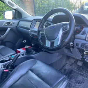 2019 FORD RANGER 4x4 KING CAB RARE low miles no vat - Image 7