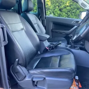 2019 FORD RANGER 4x4 KING CAB RARE low miles no vat - Image 8