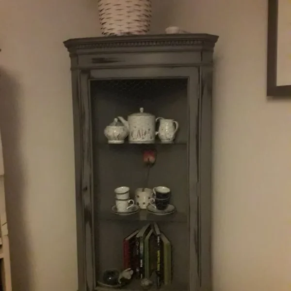 Elegant Romantic Shabby Chic Single Dresser. Vintage Charm for Your Home