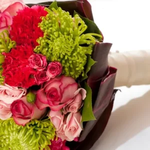 Luxury Bespoke Flowers - Image 5