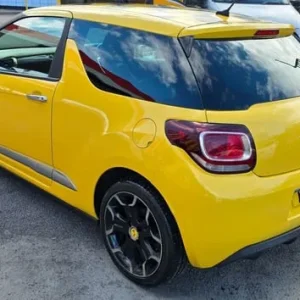 2016 DS Automobiles DS 3 1.6 BlueHDi Elegance 3dr HATCHBACK Diesel Manual - Image 4