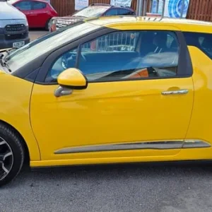 2016 DS Automobiles DS 3 1.6 BlueHDi Elegance 3dr HATCHBACK Diesel Manual - Image 6