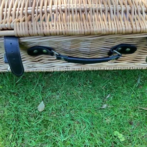 Picnic Hamper - Image 4