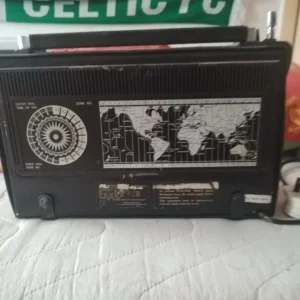 Old school radio - Image 2