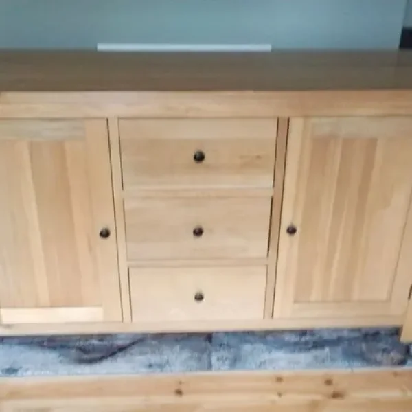 SOLID OAK SIDEBOARD