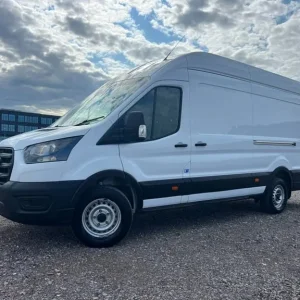 2020 Ford Transit JUMBO LONG WHEELBASE 350 LEADER ECOBLUE Panel Van Diesel Manual - Image 4