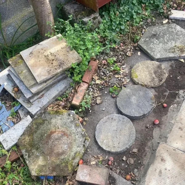 Paving slabs
