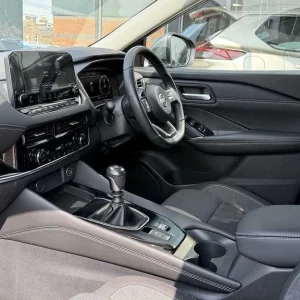 2021 Nissan Qashqai 1.3 DiG-T MH N-Connecta 5dr HATCHBACK Petrol/Electric Hybrid Manual - Image 2