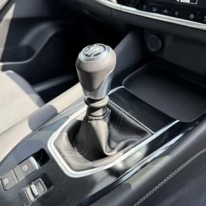 2021 Nissan Qashqai 1.3 DiG-T MH N-Connecta 5dr HATCHBACK Petrol/Electric Hybrid Manual - Image 7