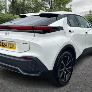2024 Toyota C-HR 1.8 Hybrid Design 5dr CVT SUV Hybrid Automatic - Image 2