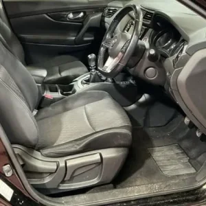 2018 Nissan X-Trail 1.6 dCi N-Connecta SUV 5dr Diesel Manual Euro 6 (s/s) (130 ps) ESTATE Diesel ... - Image 7