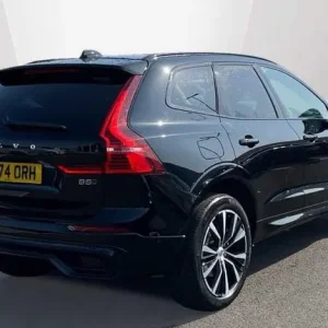2024 Volvo XC60 Ultra B5 AWD Mild hybrid ESTATE Petrol/Electric Hybrid Automatic - Image 2
