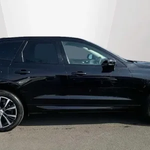 2024 Volvo XC60 Ultra B5 AWD Mild hybrid ESTATE Petrol/Electric Hybrid Automatic - Image 3