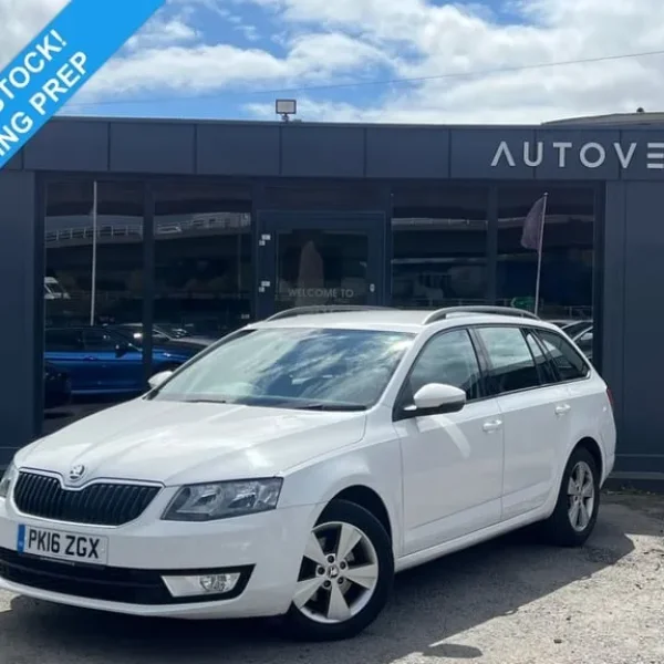 2016 Skoda Octavia 1.6 TDI GreenLine III Estate 5dr Diesel Manual Euro 6 (s/s) (110 ps) Estate Di...