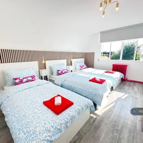 Studio flat in Shepherds Bush, London, W12 (#2538513)