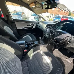 2016 Kia Ceed 1.6 CRDi 3 Sportswagon Euro 6 (s/s) 5dr ESTATE Diesel Manual - Image 3