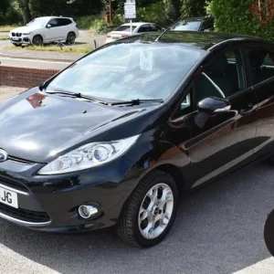 2012 Ford Fiesta 1.25 Zetec Hatchback 5dr Petrol Manual (129 g/km, 81 bhp) Hatchback Petrol Manual - Image 5