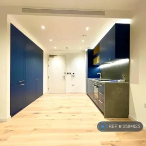 Studio flat in Orchard Place, London, E14 (#2584925) - Image 3