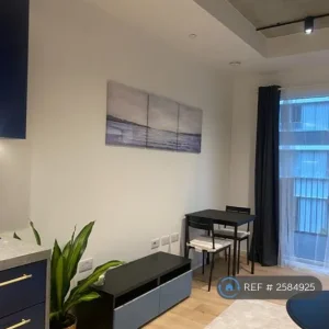 Studio flat in Orchard Place, London, E14 (#2584925) - Image 7