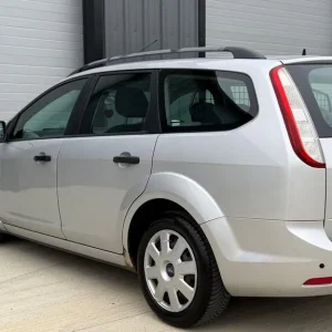 2009 Ford Focus 1.6 TDCi DPF Studio 5dr ESTATE Diesel Manual - Image 4