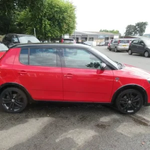 2013 13 SKODA FABIA 1.6 TDI MONTE CARLO TECH HATCHBACK 5DR DIESEL MANUAL EURO 5 - Image 6